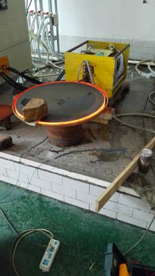 Máquina de templado por inducción de hierro con control de temperatura automático