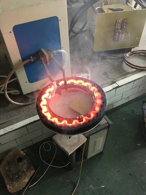 Máquina de apagado por inducción de control digital 0-20 m/min Velocidad de apagado